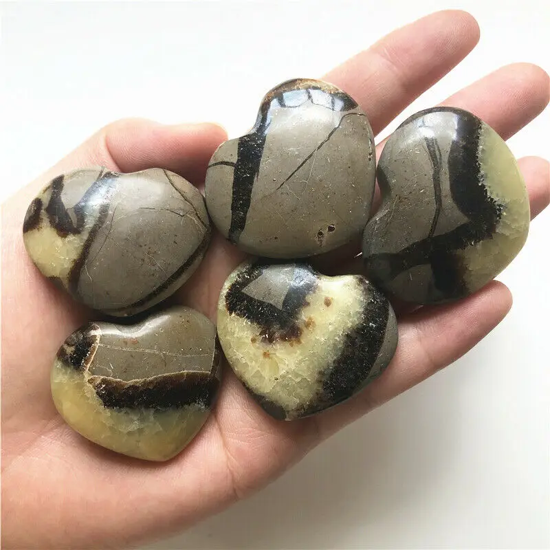 

30-50mm Small Natural Septarium Quartz Crystal Stone Heart Polishing Decoration Healing Natural Quartz Crystals 1PC