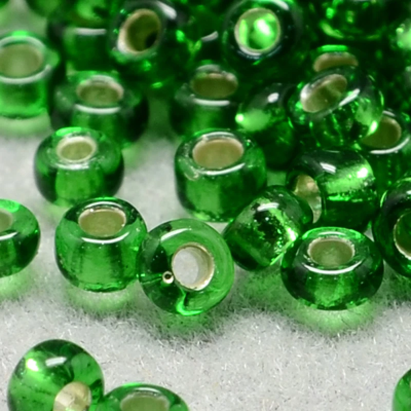 Green Серебряное прозрачное стеклянное семечко маленькая Ювелирная СВОБОДНАЯ цепь для браслета круглая для изготовления ювелирных изделий 2x1,5 мм, отверстие: 0,3 мм 11/0 F65 - Цвет: Green