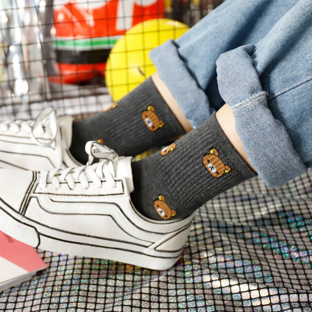 1 Pair of Cute cartoon women's pure Cotton socks cute and Fashionable bear socks five Colors of pure Cotton Female socks