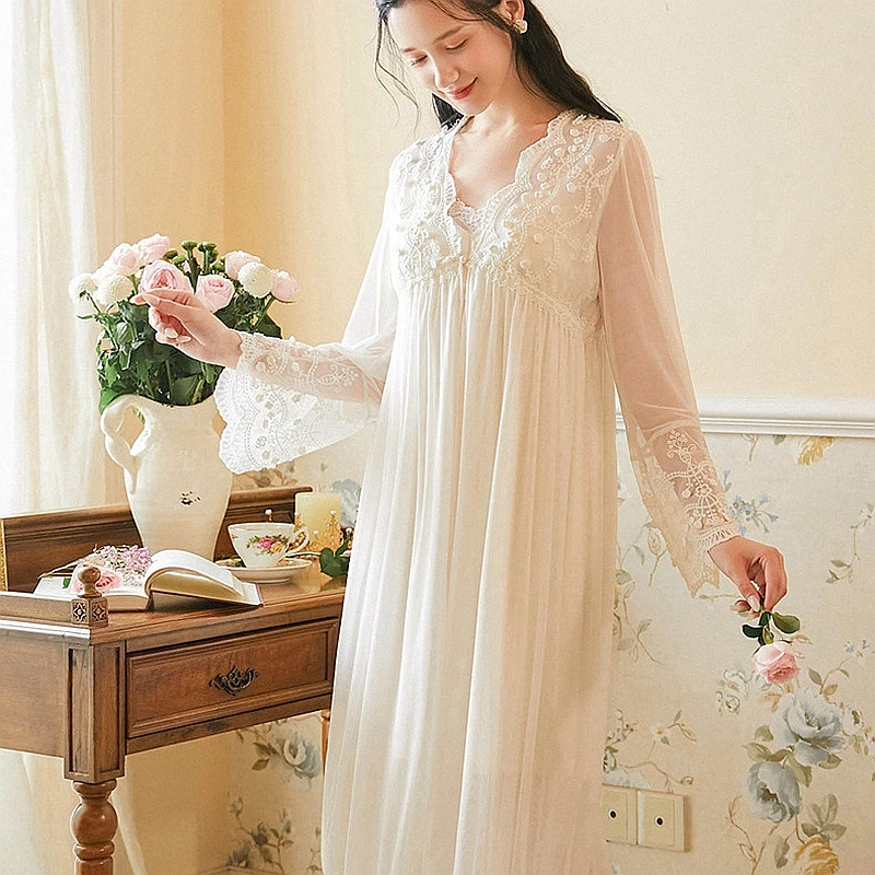 

Princess Nightgowns Comfortable 2 Pcs Bathrobe White Nightgown Sleepwear Lady Spring Autumn Long Sleeve Nightdress Loose Women