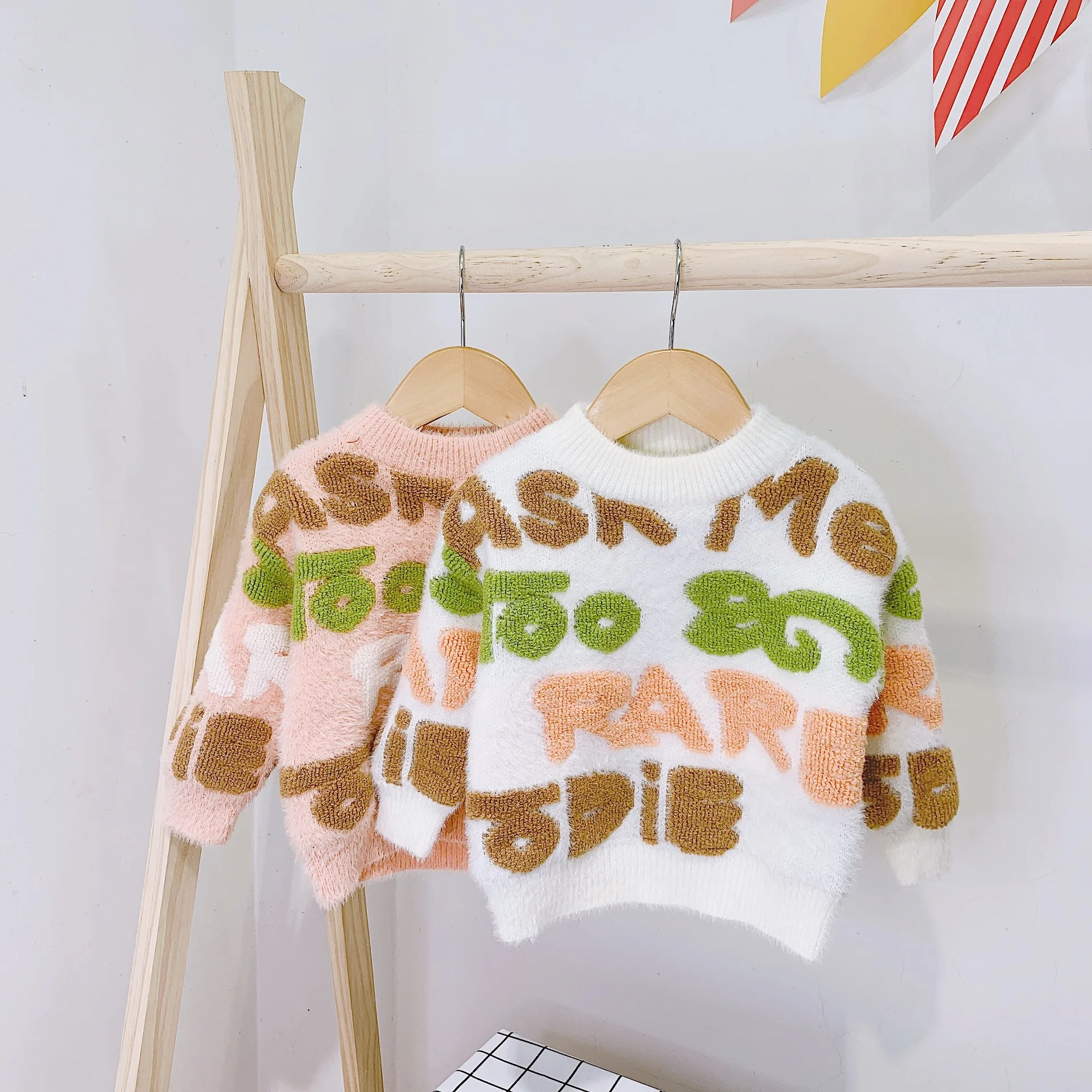 Winter girl's sweater New Arrival Korean style cotton letters pattern fashion casual all-match thickened for sweet baby girls