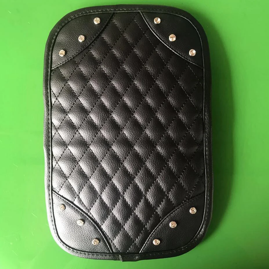

PU Leather Diamond Car Styling SUV Armrest Pad Black Cover Center Console Storage Box Cushion Protector
