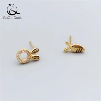 

New Arrival Creative Asymmetry Fashion Jewelry 925 Sterling Silver Not Allergic Rabbit Radish Crystal Gold Stud Earrings E535