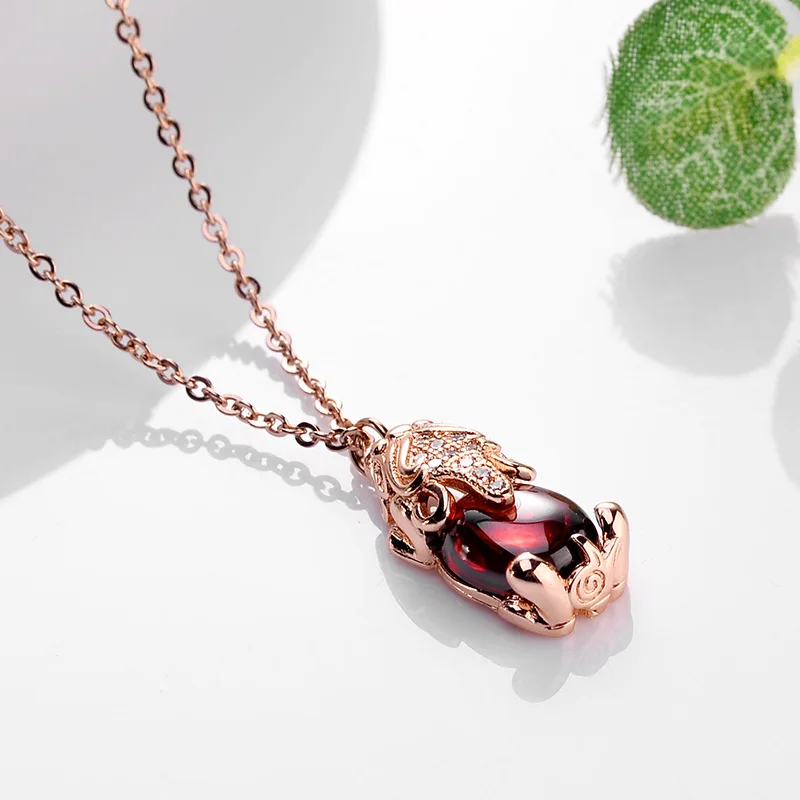 

Exquisite Rose Gold Plated Titanium Steel Necklace Natural Gems Crystal Pi Xiu Pendant Necklace for Women Good Lucky Jewelry