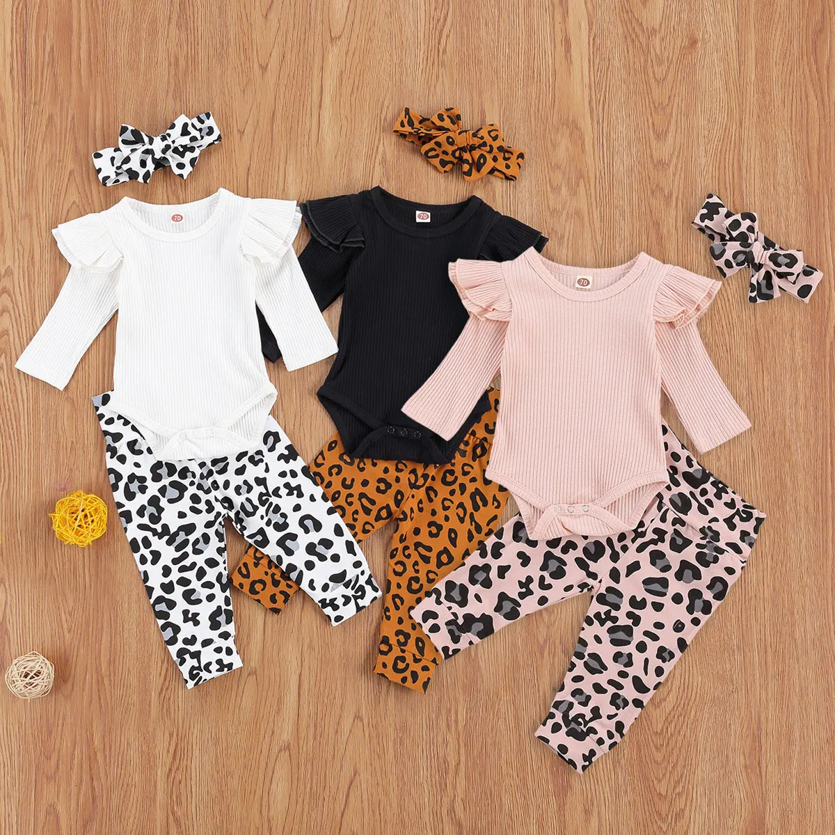 

2020 New 3Pcs Infant Baby Girls Clothes Fresh Solid Color Flying Sleeve Ribbed Jumpsuit and Leopard Trousers with Headband Sets