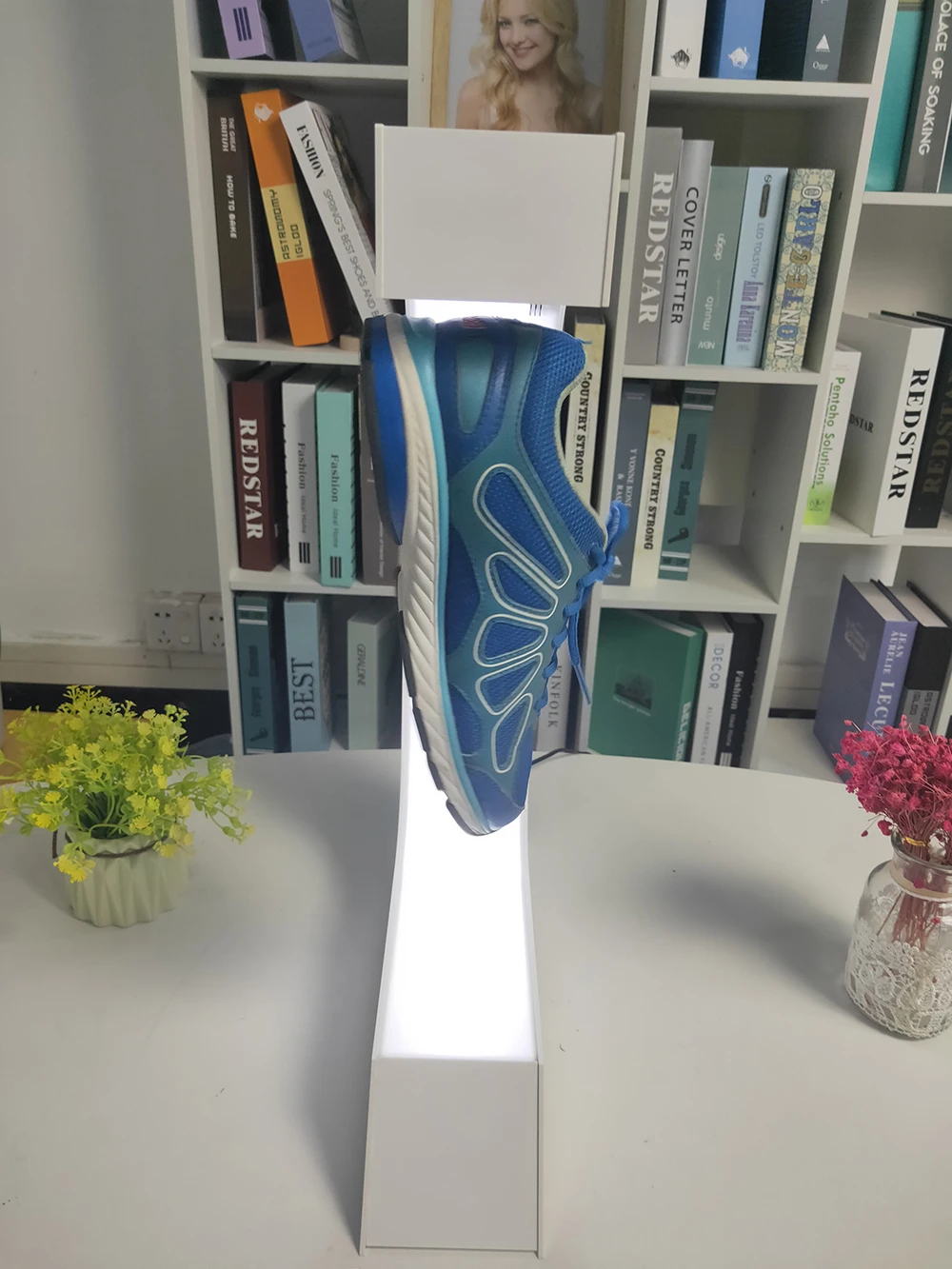 Витрина витрина новинка 2020 магнитная левитация вращающийся стенд для обуви