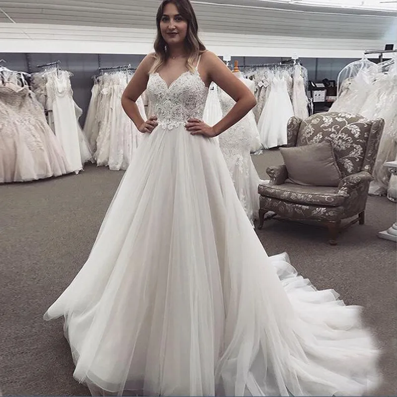 2020 Sexy Spaghetti Strips A-lijn Kant Bruidsjurken Backless Tule Rok Bridal Jurk Europese Mode 2020 Sexy Spaghetti Strips A-lijn Kant Bruidsjurken Backless Tule Rok Bridal Jurk Europese Mode