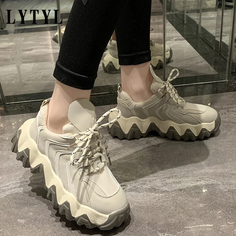 

Shoes Women Leather Casual Fashion Dad Chunky Platform Sneakers Ladies Plush Lace-up Warm Fur Winter Black Footwea Female Z-30