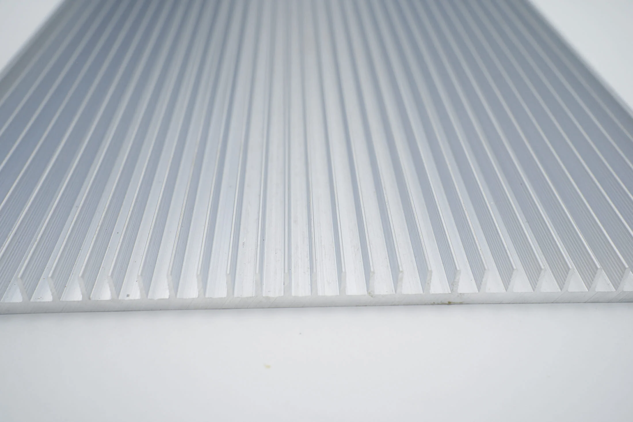 300*195mm Grille Shape Aluminum Heatsink Heat Sink Radiator Cooling Fin for DIY LED Panel Light LED Plant Grow Light PCB Boards
