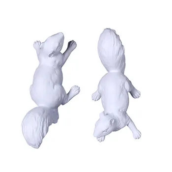 

European Style Simulation Animal White Squirrel Stereoscopic Resin Wall Hangings Living Room Entryway Creative Ornaments M4216