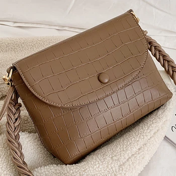 

2019 New Ladies Stone Pattern Leather Shoulder Bag Fashion Shoulder Strap Messenger Bags Solid Color High Quality Buckle Handbag