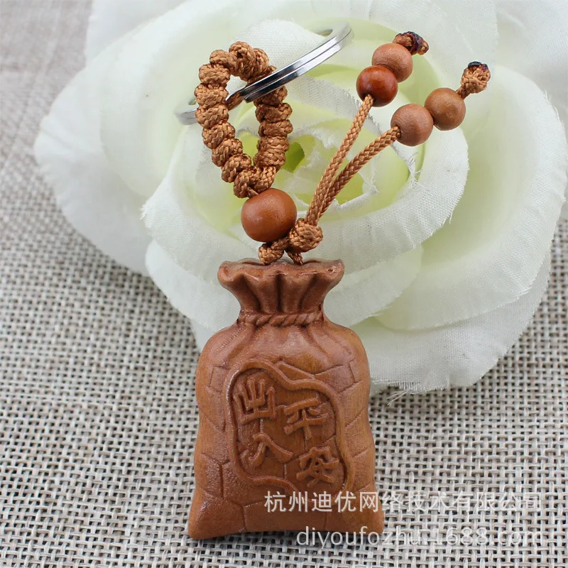 18 Stall Hot Selling 10 Yuan Model Boutique Stereo Carving Jujube Car Key Ring Wholesale Safe Trip Lucky Bag