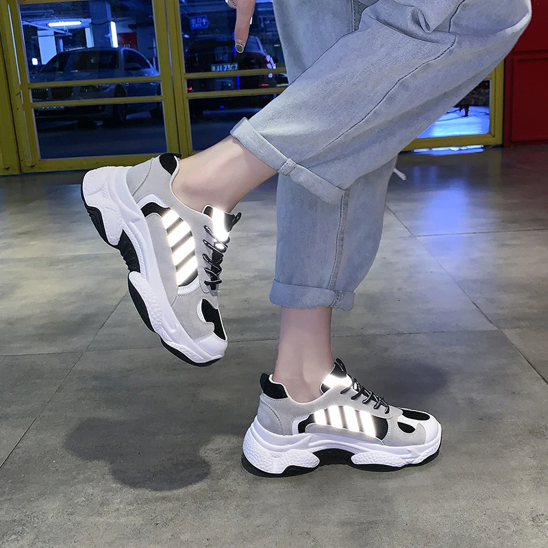 

Lace-up Reflective Shoes Sneakers Women Flats Comfortable Rubber Platform Shoes Women Casual Vulcanized Shoes Autumn Women Shoes