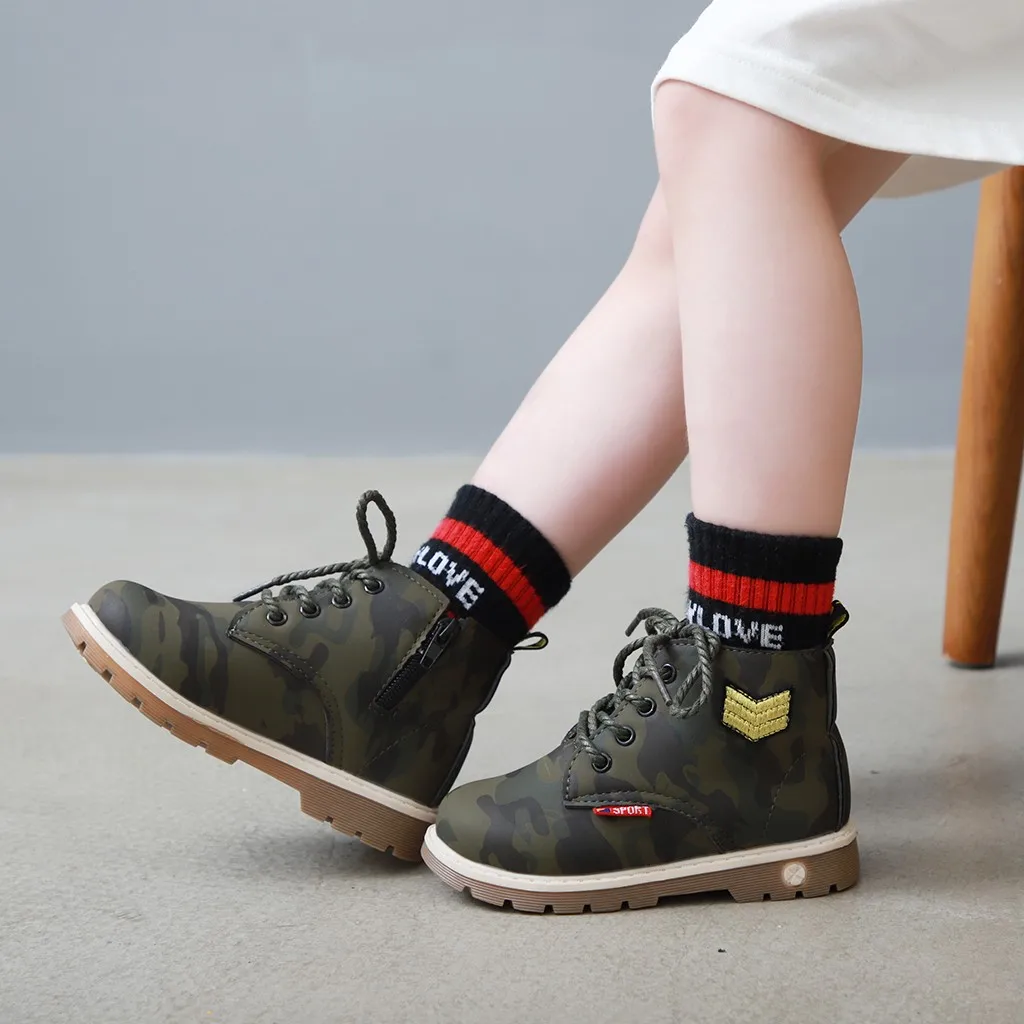 Новые детские ботинки; обувь для мальчиков и девочек; детские футбольные бутсы martin в армейском стиле; ботинки для мальчиков и девочек; зимние кроссовки на плоской подошве для малышей
