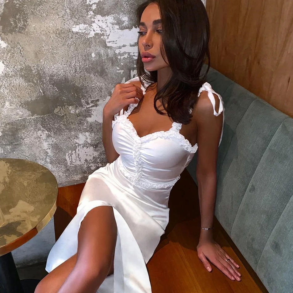 

Adyce 2019 New Summer Women White Bodycon Ruffles Club Dress Sexy Sleeveless Spaghetti Strap V-Neck Celebrity Party Runway Dress
