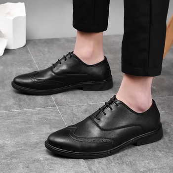 

Genuine Leather Men Formal Shoes brogue oxfords Wedding Flats Shoes Men Pointed Toe lace up Breathable Dress Business Shoes