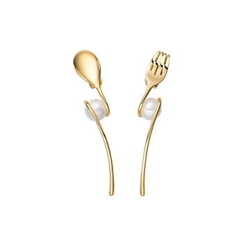 

Fashion Real 925 Sterling Silver Gold Color Spoon and Fork Asymmetric Tableware Clip Earrings with Pearl Women Jewelry No Pin