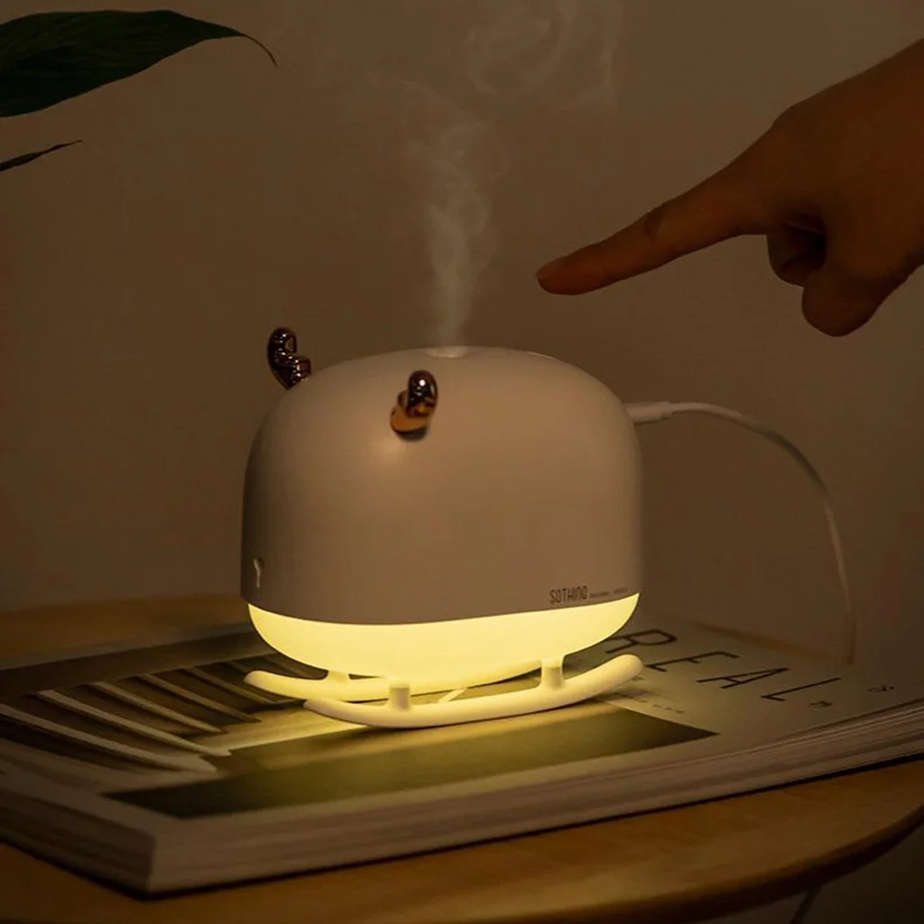 USB Cool Mist Deer Humidifier Water Sprayer for Desktop Office with LED Night Light Lamp