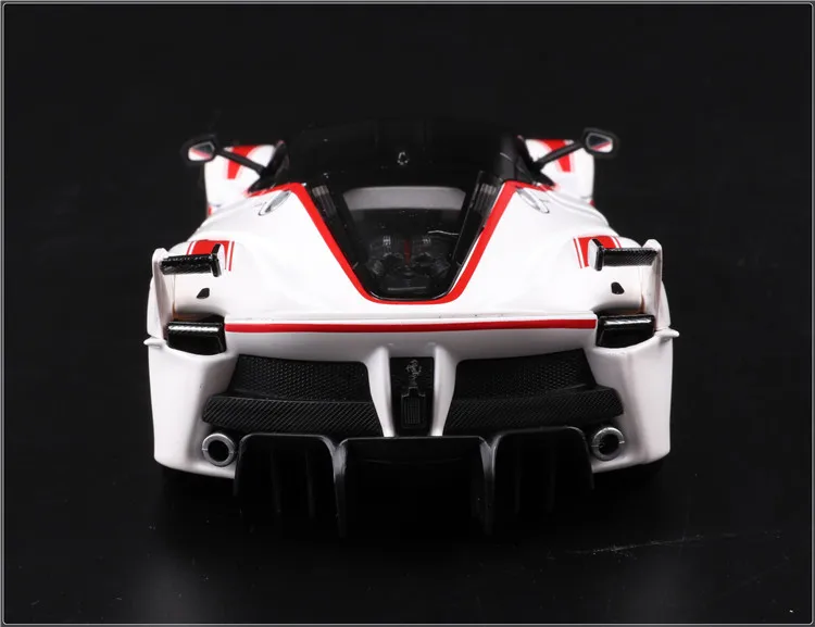 Bimeigao 1: 24 Феррари модель автомобиля 458 Рафа Fxxk спортивного автомобиля брелок для автомобильных ключей, модель оригинальные, фабричные, по цене производителя, украшения