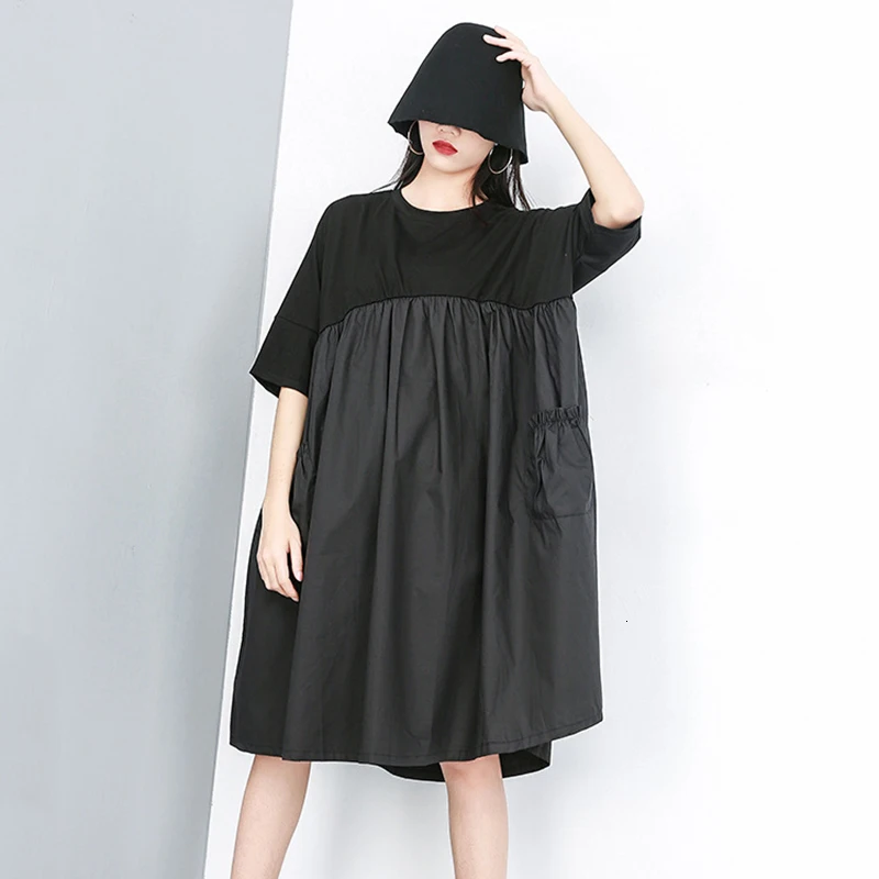 [EAM] Новое весенне-летнее черное Плиссированное свободное платье большого размера с круглым вырезом и коротким рукавом JT602