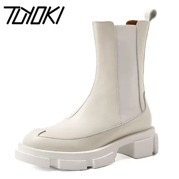 

Tuyoki 2021 INS Women Real Leather Boots Winter Warm Shoes Women Half Short Boots Fashion Casual Street Footwear Size 34-39