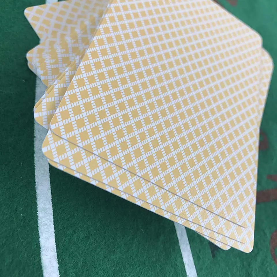 Easytoday 2PcsSet PVC Playing Card Set Texas Poker Cards Plastic Poker Cards Frosted Surface Waterproof Poker Table Games (7)