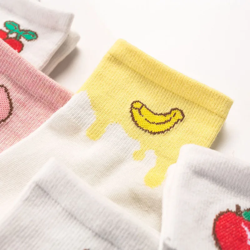 

New Cute Harajuku Fruit Funny Socks Kawaii Peach/Strawberry/Banana Art White Socks Women Casual Calcetines Mujer