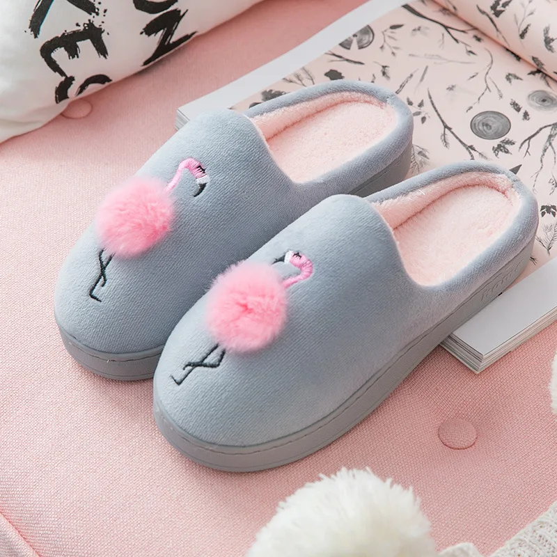 

Flamingo pattern Slippers women Winter Plus size 43-46 Antiskid Memory Foam House shoes Soft Warm women slippers Indoor Hot sale
