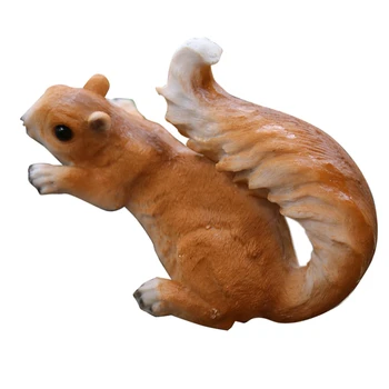 

Creative Resin Squirrel Garden Decoration Home Outdoor Accessories Simulated Animal Ornaments Fairy Garden Miniatures