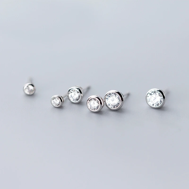 MloveAcc de Plata de Ley 925 Plata pequeña deslumbrante redondo CZ 4mm 5mm 6mm Stud pendientes para las mujeres niñas niños de plata 925 regalo de la joyería