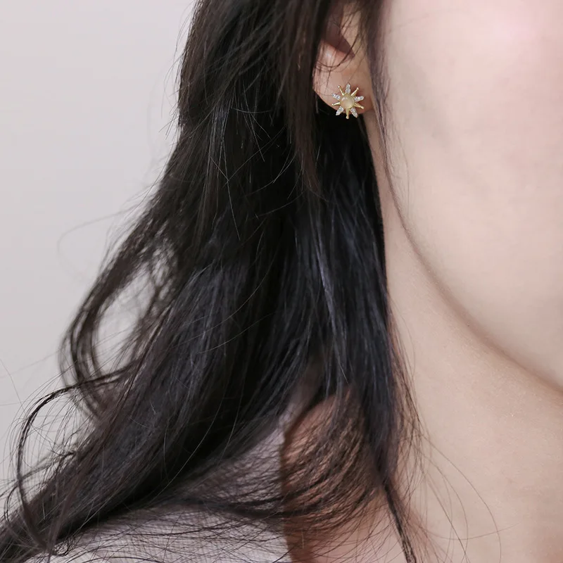 925 Sterling Silver Simple Pavé Crystal Star Stud Earrings Women Temperament Goddess Dress Jewelry Accessories Girlfriend Gift - Image 3