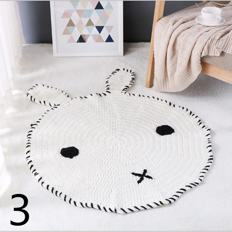 Cartoon Animals Bear Foxes Rabbit Round Carpet Knitted Woolen Blankets For Livingroom Home Carpet Kids Baby Crawling Play Mat