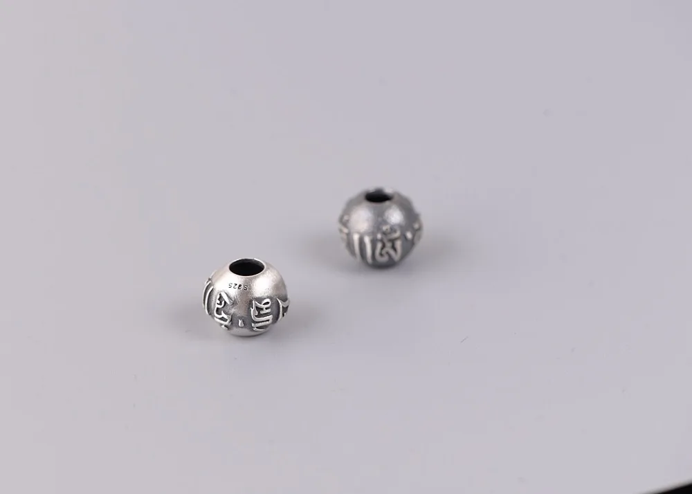 silver-bead0026B