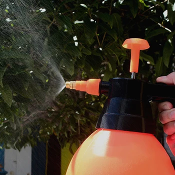 

1PC Water Sprayers 2L Handheld Portable Garden Flower Sprayer Pump Pressure Water Sprayers Pressurized Pump