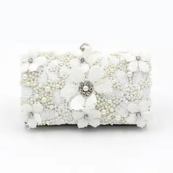 

Beaded Flower Evening Bag Handmade Banquet Bag White Bridal Lace Annual Meeting Clutch Bag Elegant Exquisite Clutch Bag 2020 NEW