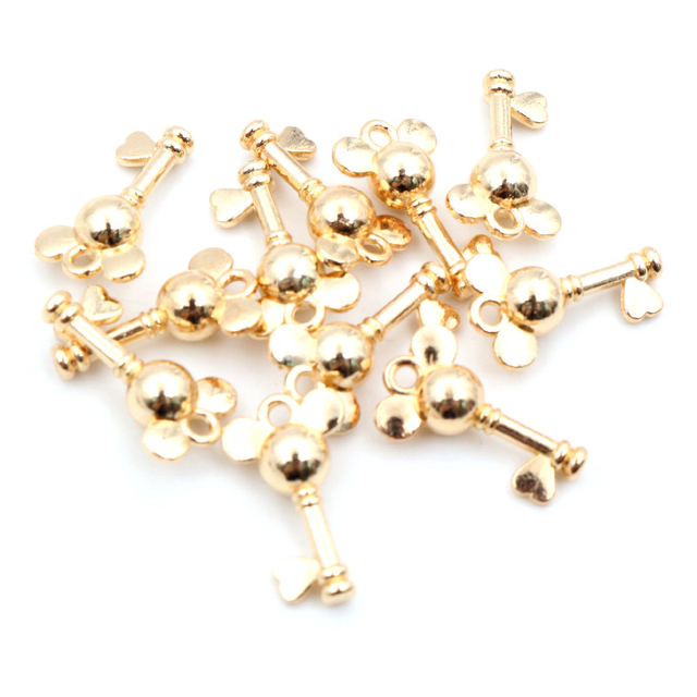 Charms Cute Most Key 19x12mm Antique Silver Plated Bronze Gold Pendant fit Vintage Tibetan Findings for Jewelry Making