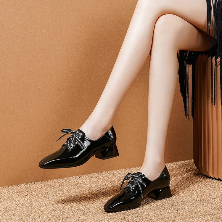 

2019 Autumn Fashion New Style Women's Fashion Shoes Lace up Front Trapezoid with Full-grain Leather Square Head Shoes