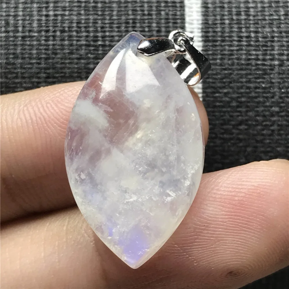 Top Natural Blue Light Moonstone Pendant For Woman Hoese Eye Crystal 26x16x6mm Beads Stone Silver Necklace Pendant Jewelry AAAAA