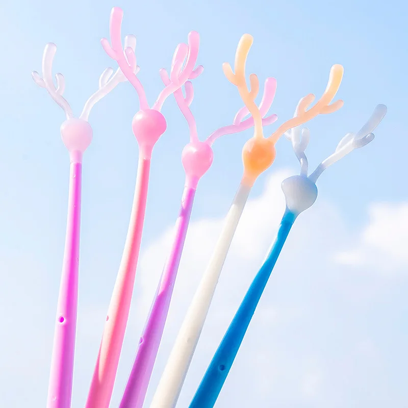 

1 Pcs Cartoon Elk Encountered Light Discoloration Neutral Pen Students Signed Pen Study Office Supplies Stationery