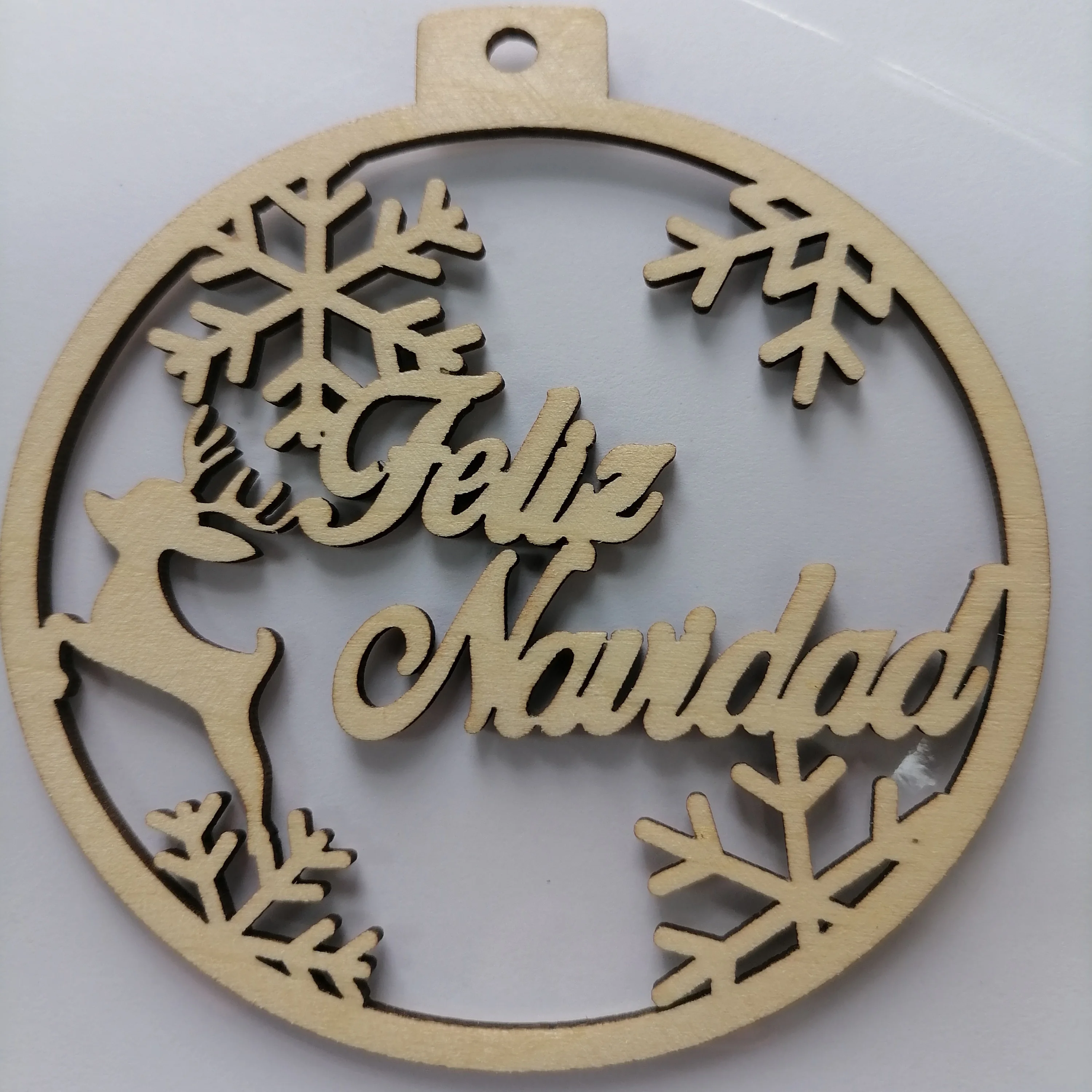 Personalized Different Name Ornament Christmas Bauble Wooden Hanging Gift Laser Cut Snowflakes Decoration