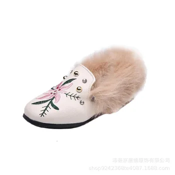 

2019 Winter Fur Shoes for Princess Studs Fur Shoes embroidered flower Toddlier Faux Fox Fur Loafers Kid Flat Shoes size 21-35