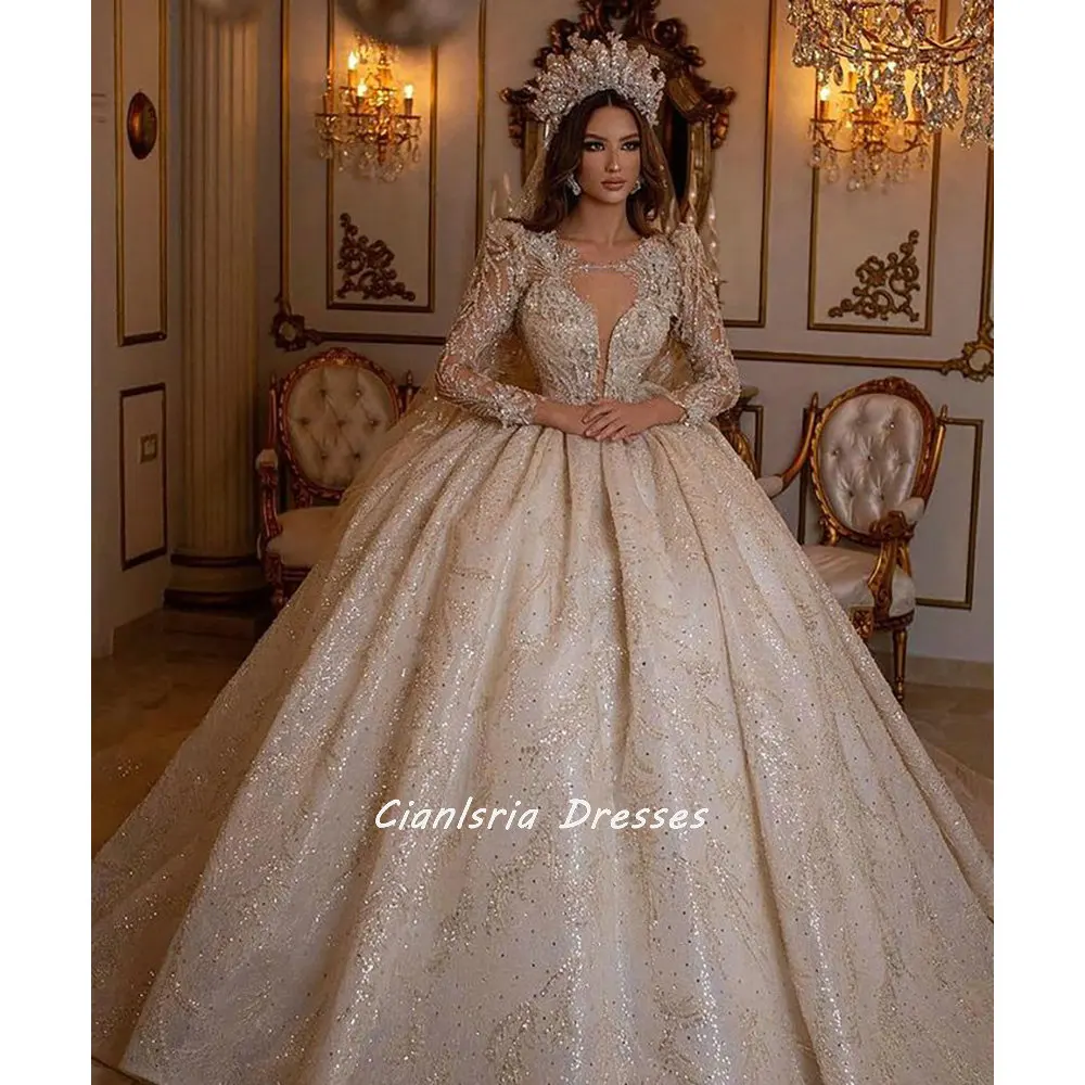 

Champagne Sweetheart Long Sleeve Dubai Ball Gown Wedding Dress Sparkly Crystal Beading Appliques Lace Saudi Arabic Bridal Gown