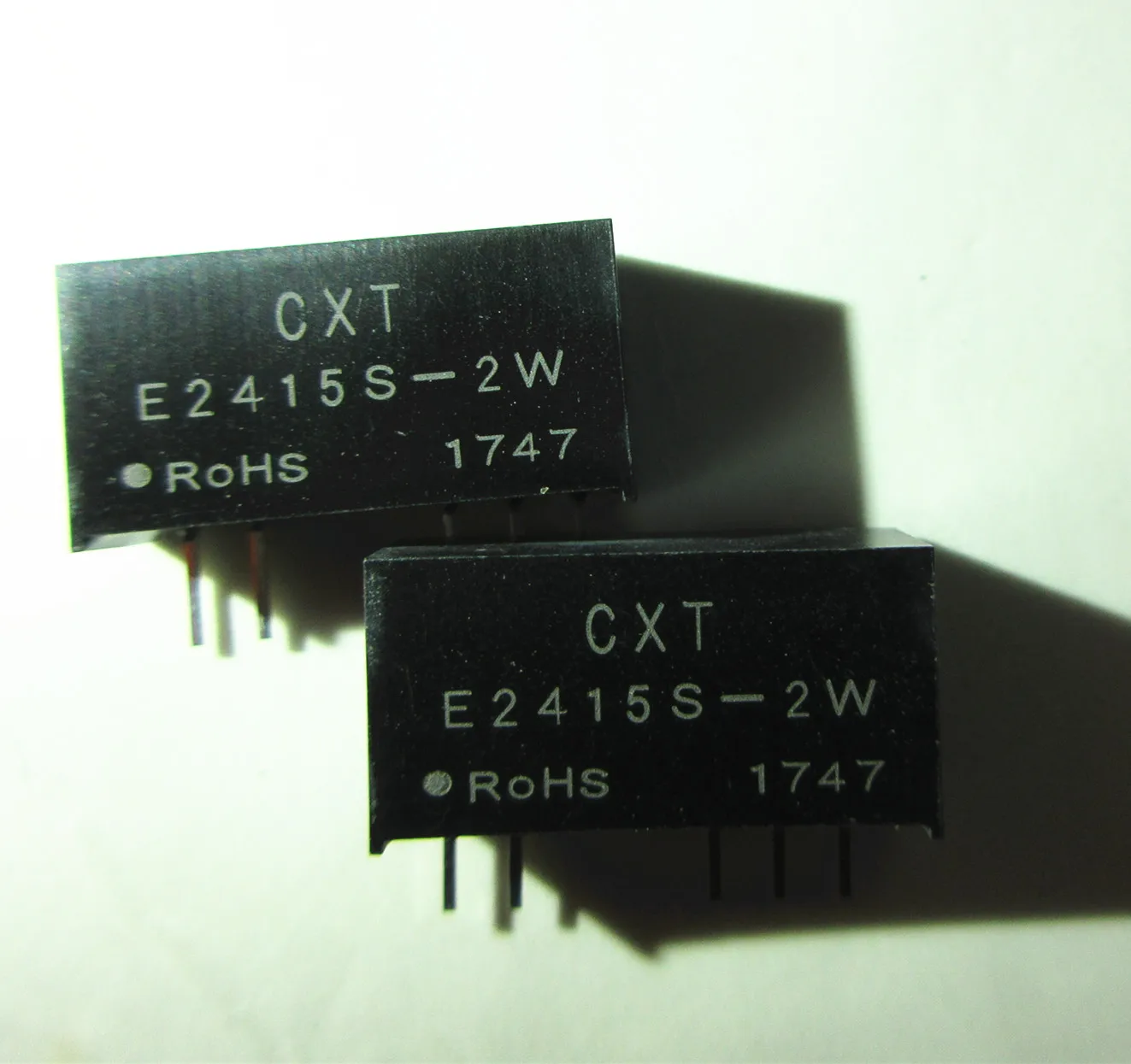 10 шт в упаковке, новая E2415S-1W