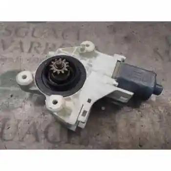 

WINDOW MOTOR FRONT LEFT Ford Focus SALOON (CHAP) [BG208] 0130822217