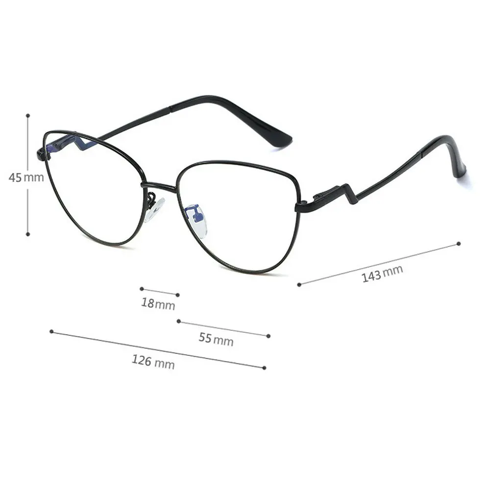 15897680994_1456972874