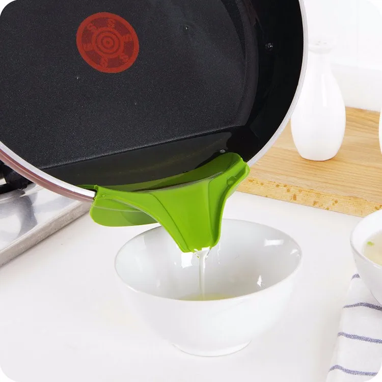 Creative Silicone Anti-spill Liquid Funnel For Kitchen