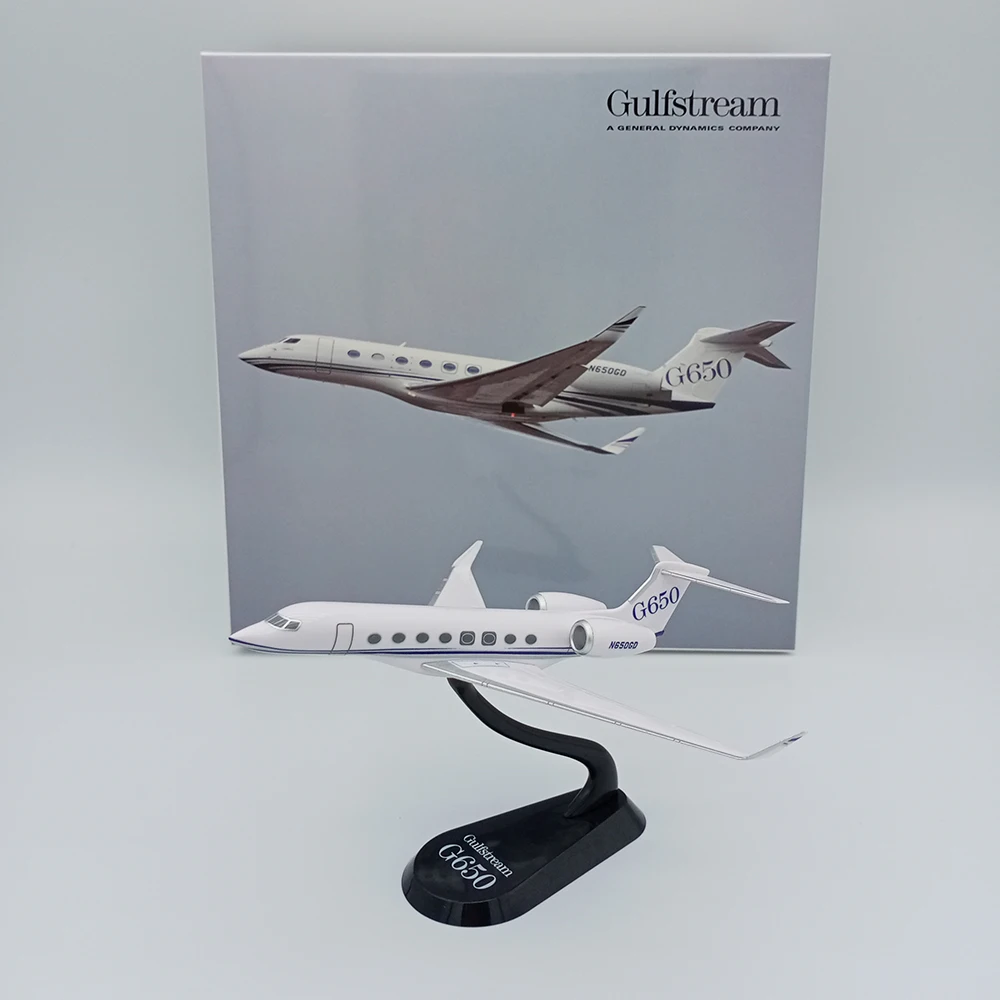 1:250 Scale Gulfstream G650 Business Airplane ABS Plastic Aircraft Plane Model
