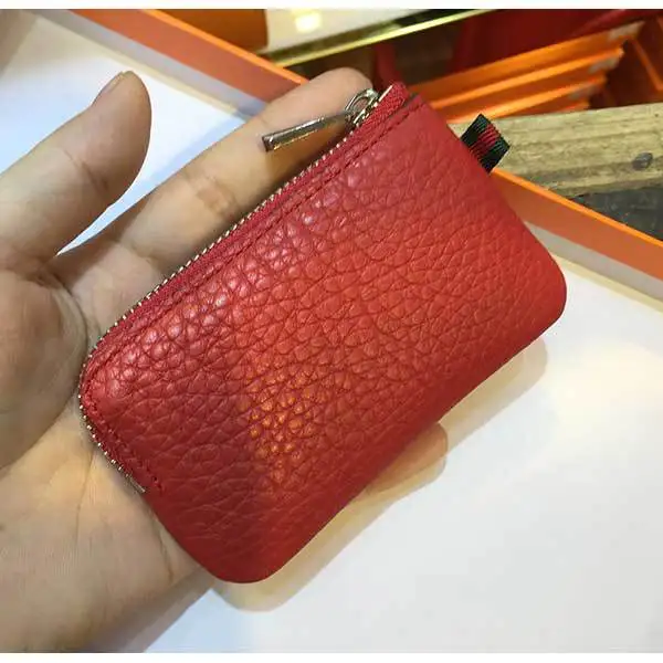 Genuine Leather key pouch Fashion brand keychain Unisex key holder case luxury designer car key bag cute solid key wallet - Цвет: Красный