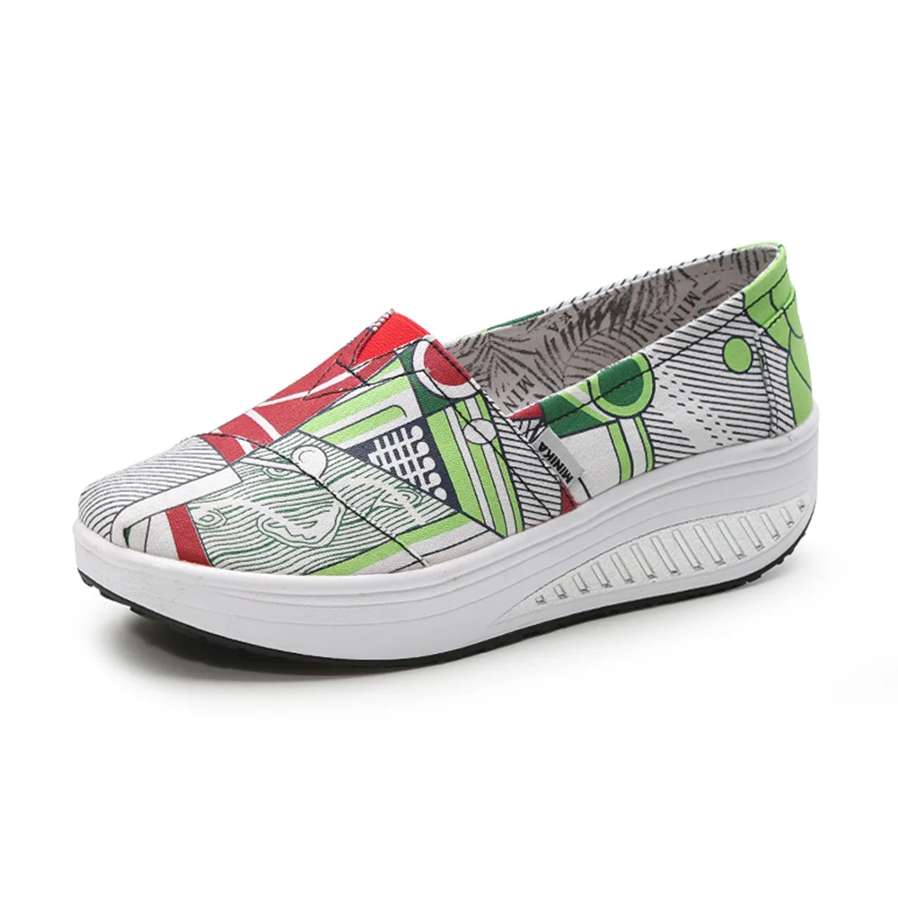 Women's flat shoes round head cartoon canvas shoes autumn casual non-slip thick bottom ladies boat shoes YIDALILAOYECHE - Цвет: 1882green