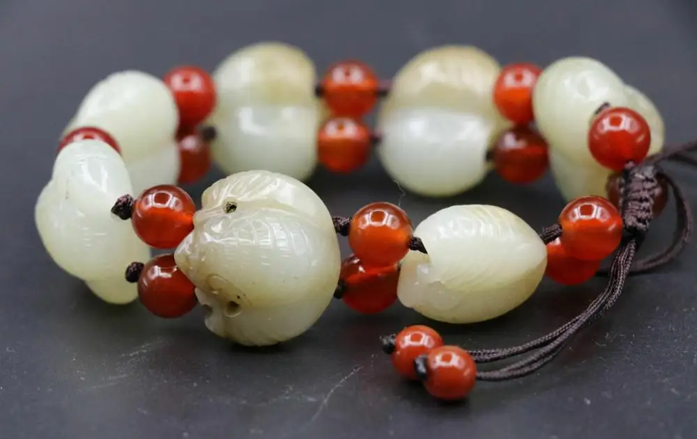 

Big Treasure Chinese Hetian Jade FU&Shou Bat Carving Adjustable Bracelet Bangle Carving FTT Timestown